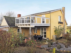 8 person holiday home in Tranek r